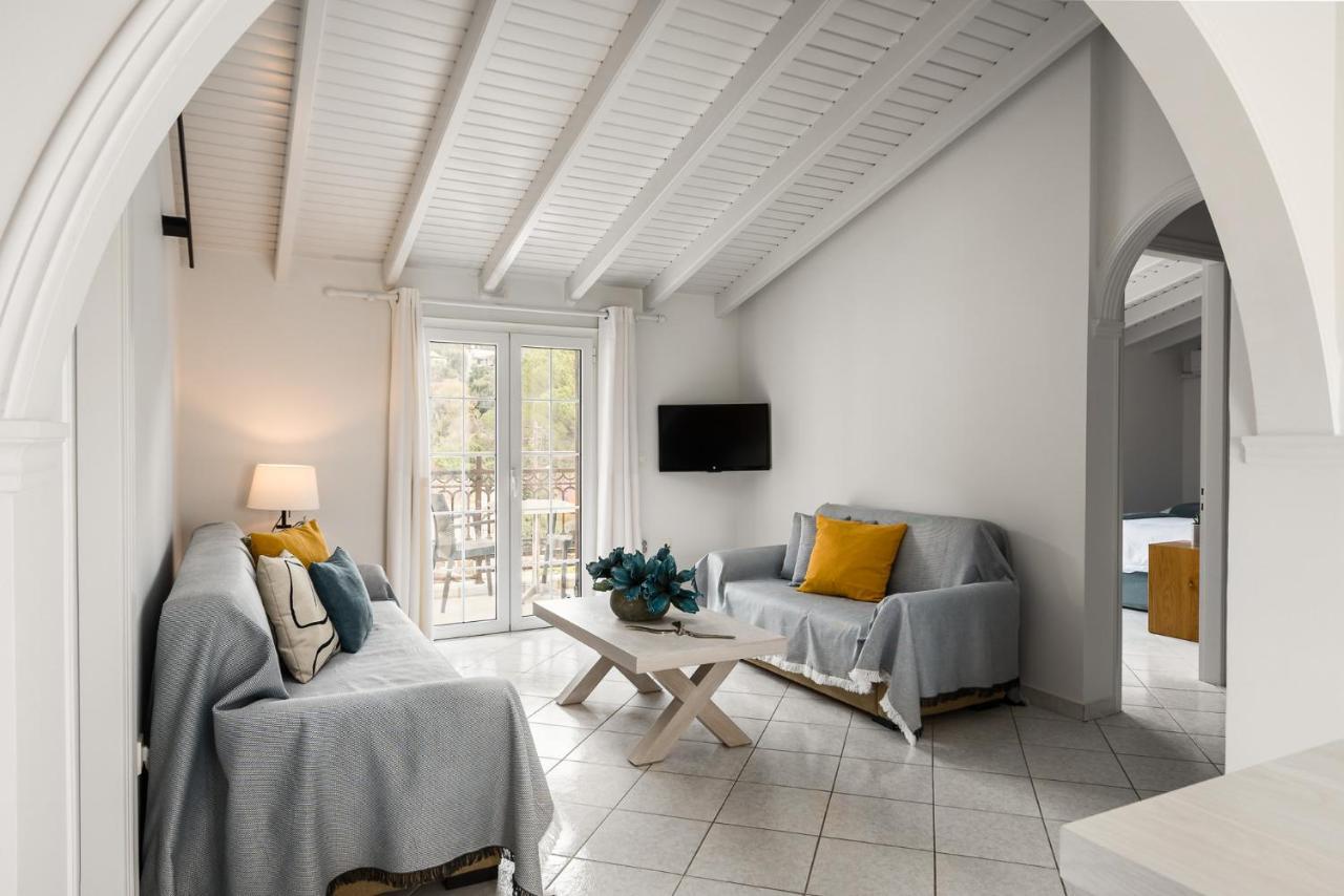The Seaview Corner Apartments By Konnect, Ipsos Corfu 外观 照片
