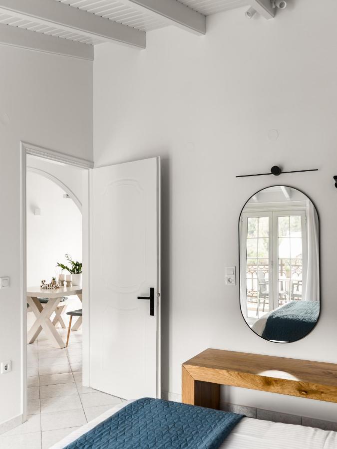 The Seaview Corner Apartments By Konnect, Ipsos Corfu 外观 照片