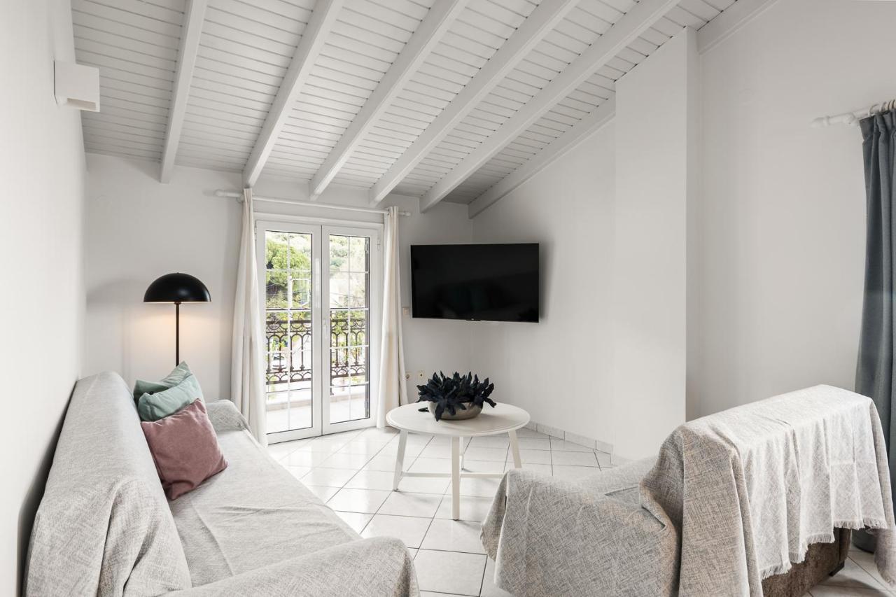 The Seaview Corner Apartments By Konnect, Ipsos Corfu 外观 照片